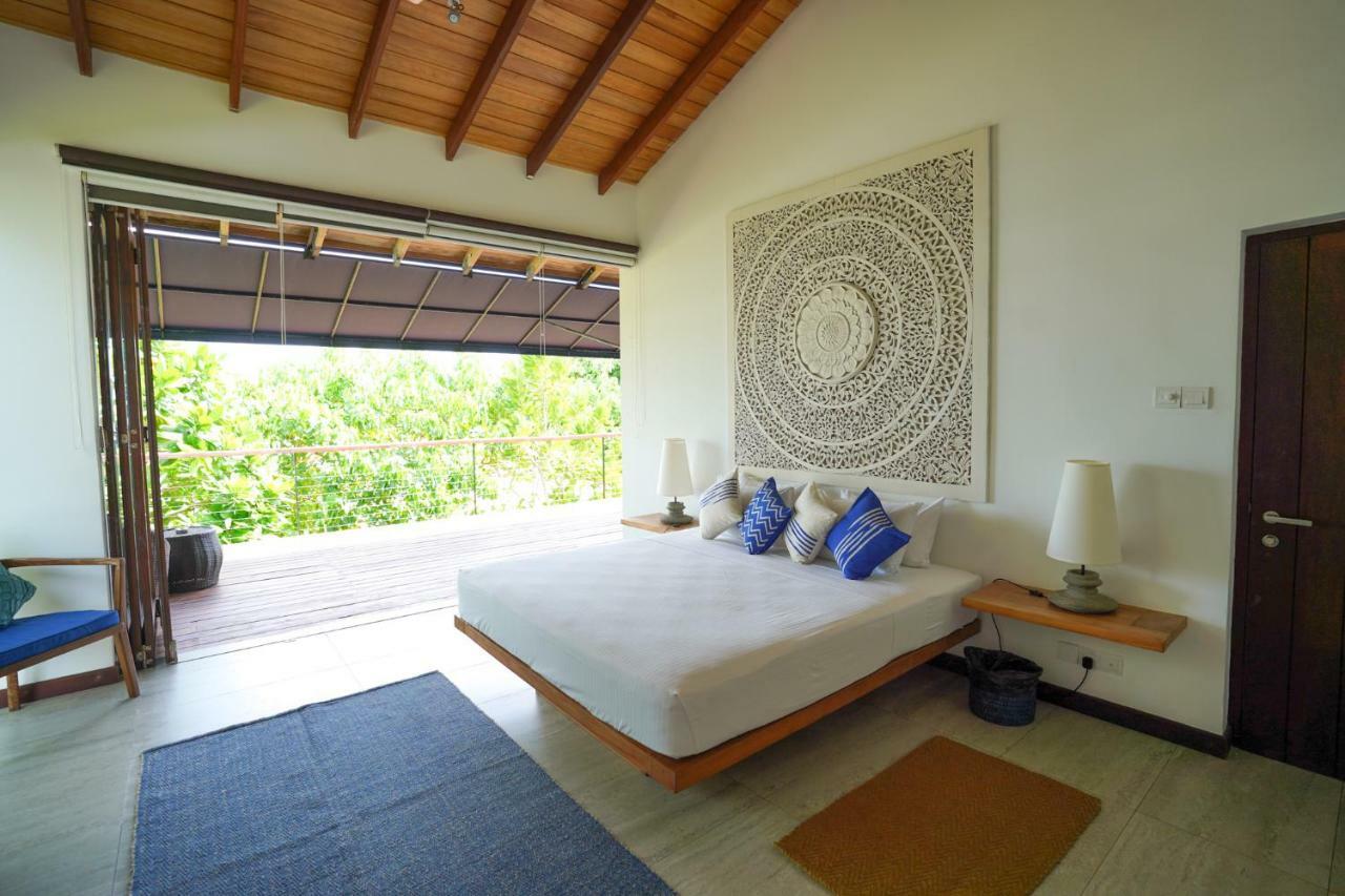Solas Surf Ahangama Room photo